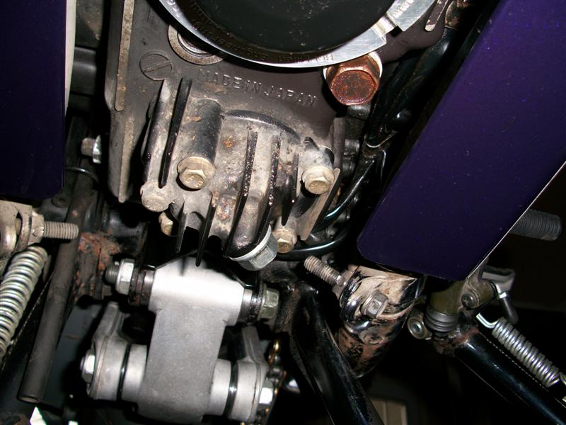 File:EX250OilPlug2.jpg