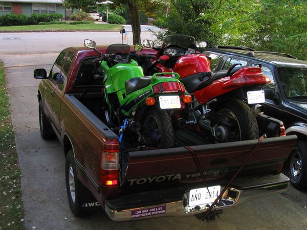 File:Hauling a bike 4.jpg