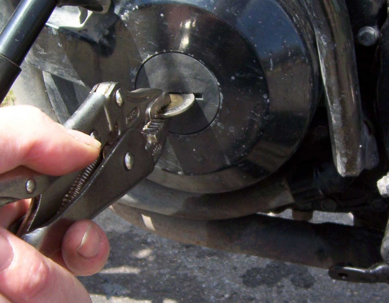 File:Alternator cover cap.jpg