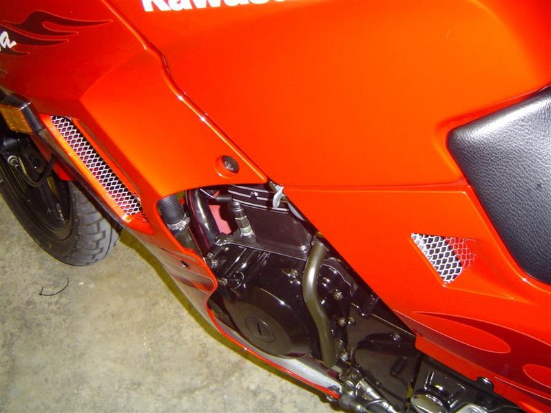 File:Mesh grills 3.jpg