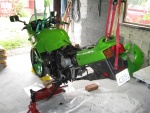 EX250 SuspensionMaintenance 05.jpg